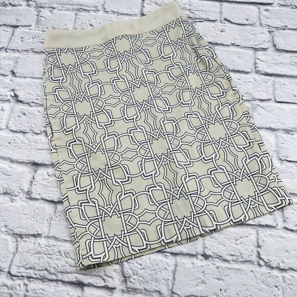 The Limited Celtic Geo Pencil Skirt Women's Size 2 Cream Tan Lined‎ Stretch - Picture 1 of 11